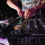 Nita & Nel Ko - Move On Up (Original Mix)