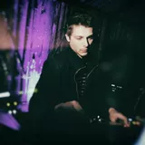 Ian R