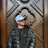 Charles Zoo