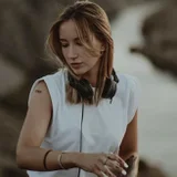 Nora Van Elken