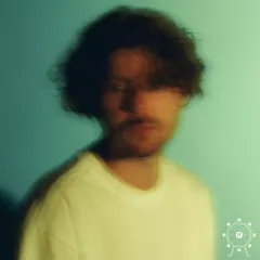 Discrete, Welt - Run
