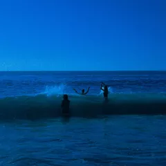 Gravagerz - Help Me Lose My Mind