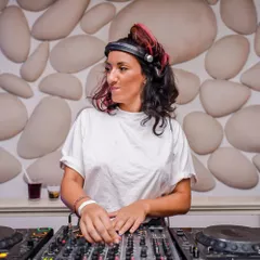 SECRET IS BETTER radio show on Vibes Radio #028