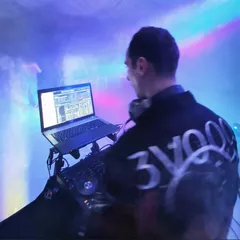 DJ 3VOOQ- Hot Live Mix CLUB_008