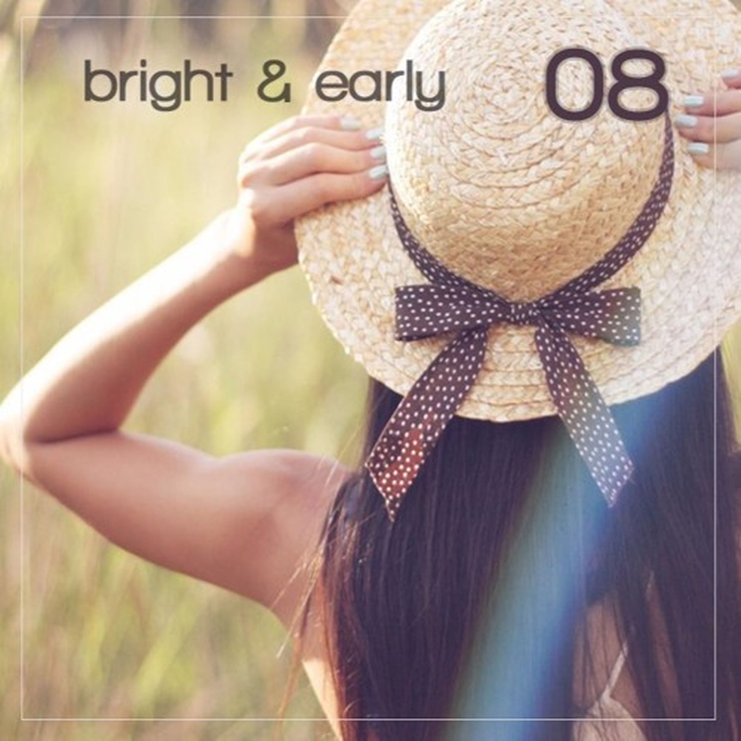 Красивые аватарки для девушек. Девушка курит на балконе. Картинки на ватсап для девушек. Картинки на ватсап для девушек. Картинки на ватсап для девушек.