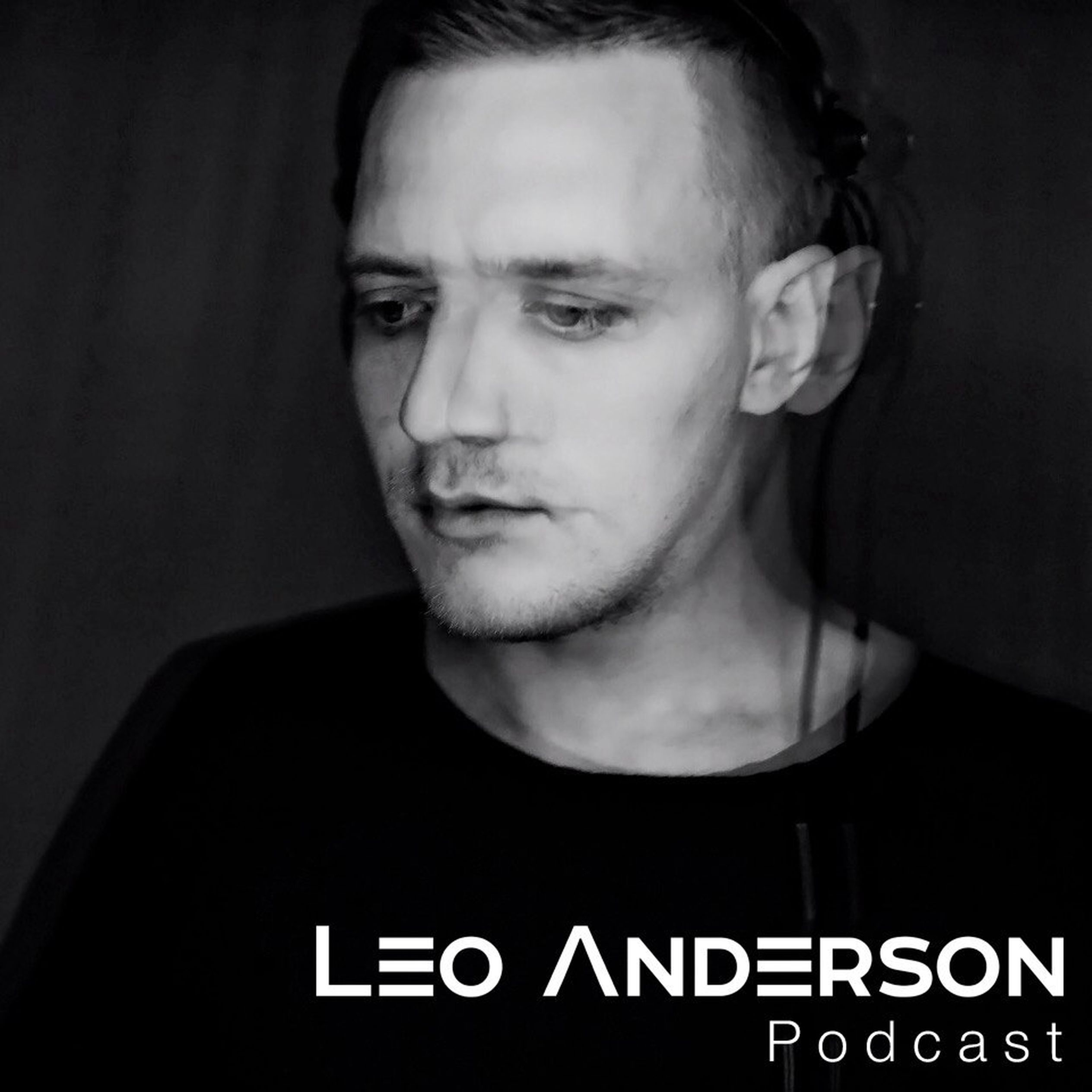 Стен лео. Лео Андерсон. Leo Anderson. Leo Anderson webcam.