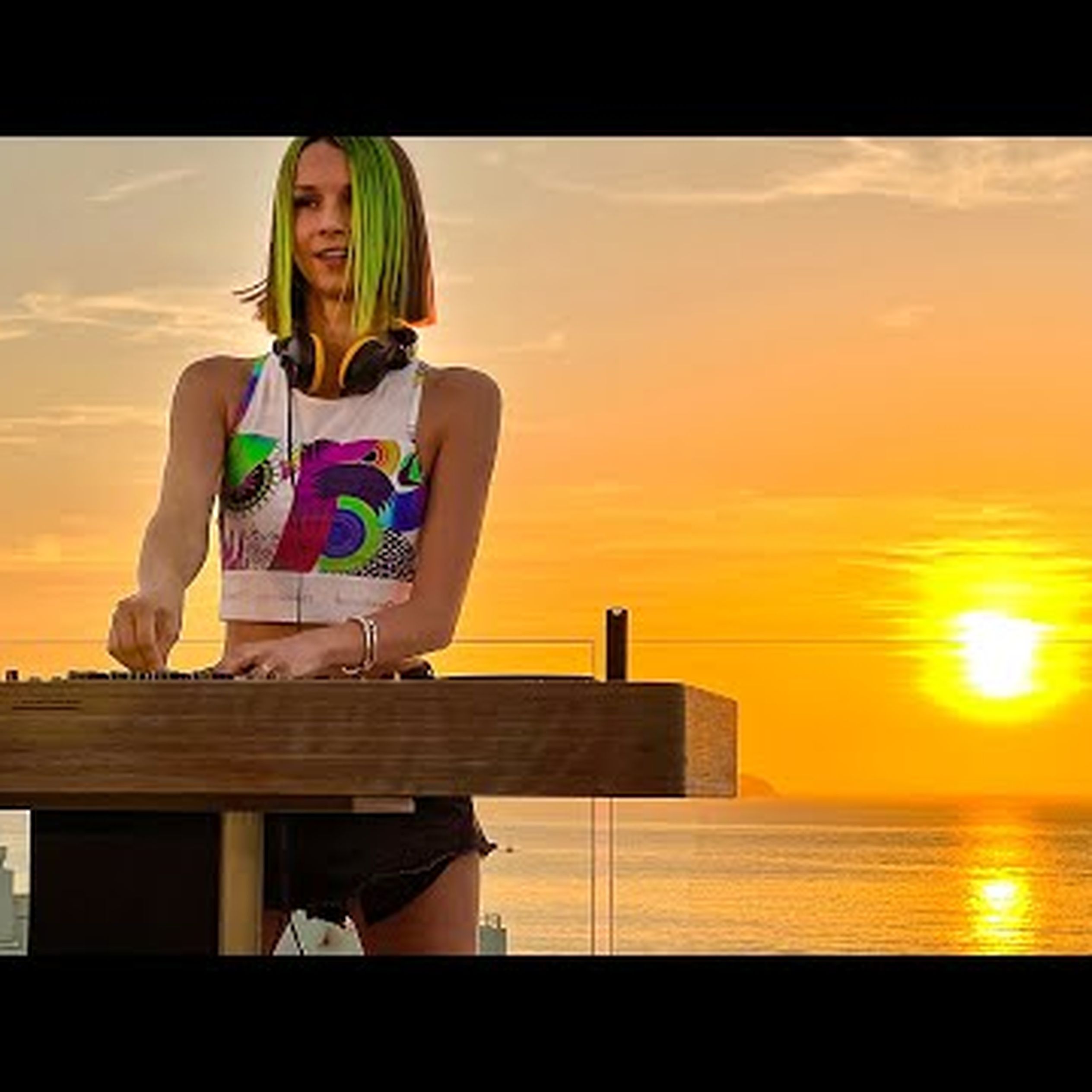 прогрессив хаус 2023. Dj korolova 2022. ольга королева диджей. Dj korolova 2022. Koroleva dj биография.